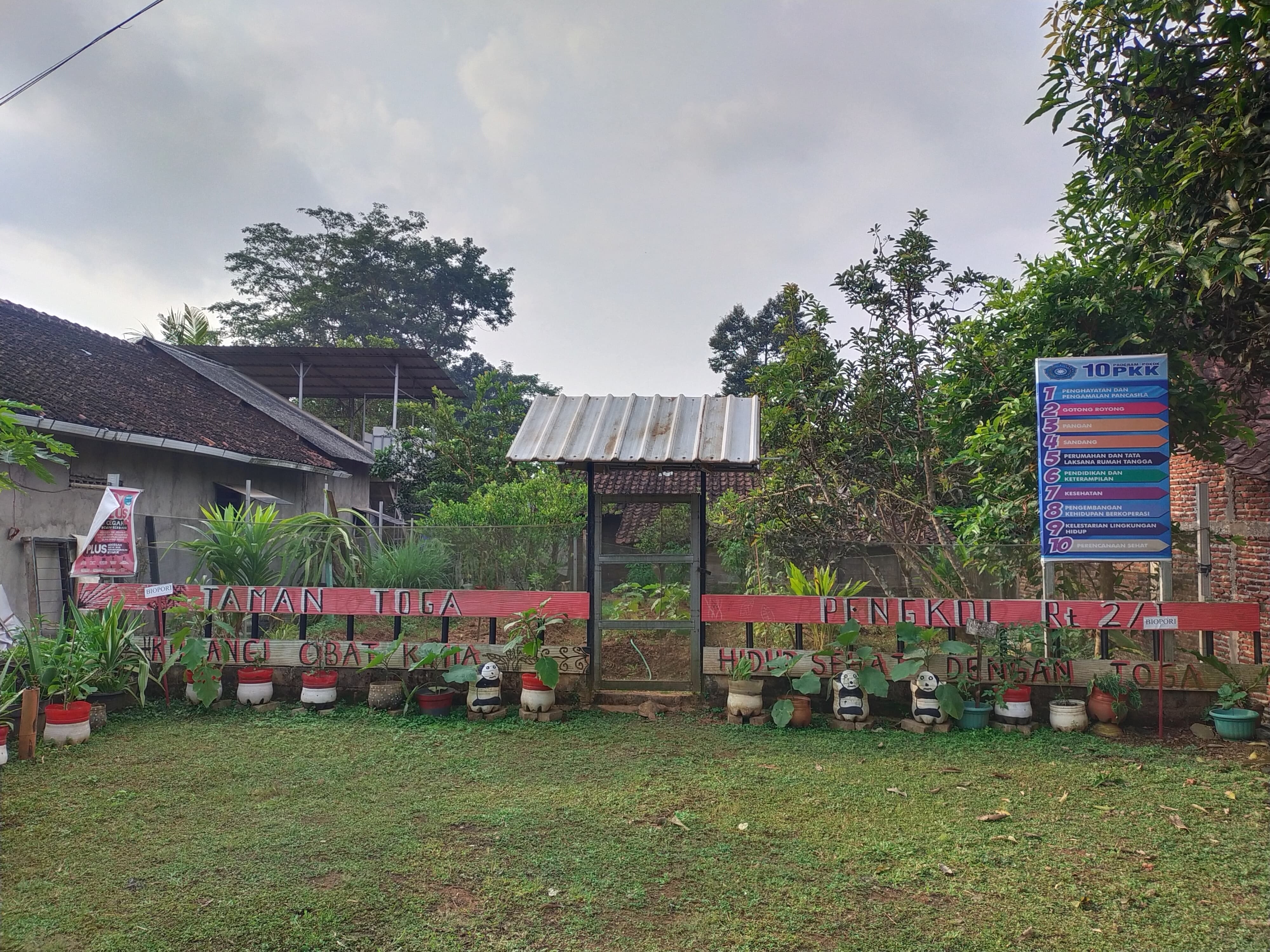 Taman RT 02